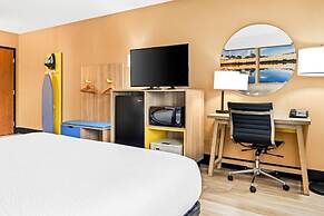 Days Inn by Wyndham Helena
