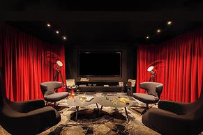 Leonardo Hotel Rotterdam Savoy