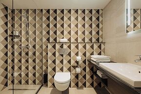 Leonardo Hotel Rotterdam Savoy