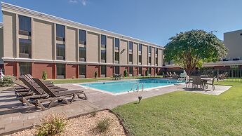 Holiday Inn Express Richmond - Midlothian Turnpike by IHG