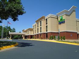 Holiday Inn Express Richmond - Midlothian Turnpike by IHG