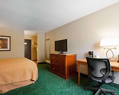 Quality Inn Cairo I-57