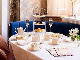 Kimpton Fitzroy London by IHG