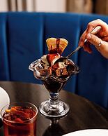 Kimpton Fitzroy London by IHG