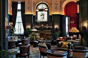 Kimpton Fitzroy London by IHG