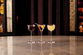 Kimpton Fitzroy London by IHG