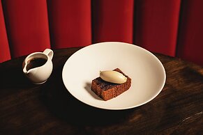 Kimpton Fitzroy London by IHG