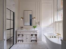 Kimpton Fitzroy London by IHG