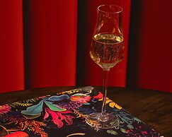 Kimpton Fitzroy London by IHG