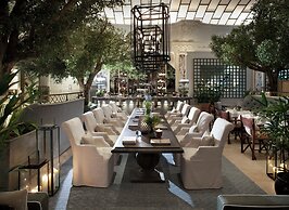 Kimpton Fitzroy London by IHG