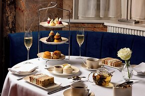 Kimpton Fitzroy London by IHG
