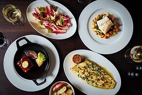 Kimpton Fitzroy London by IHG
