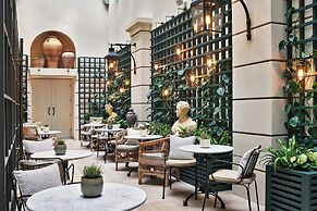 Kimpton Fitzroy London by IHG