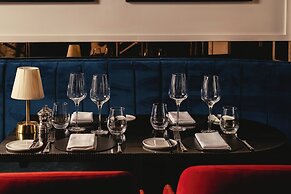 Kimpton Fitzroy London by IHG