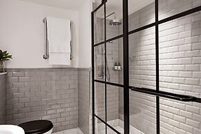 Kimpton Fitzroy London by IHG