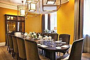 Kimpton Fitzroy London by IHG