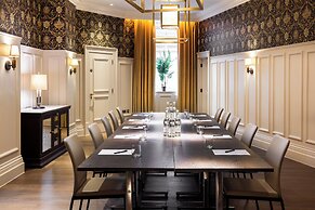 Kimpton Fitzroy London by IHG