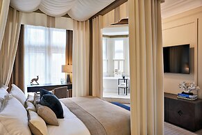 Kimpton Fitzroy London by IHG