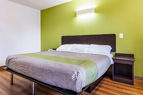 Motel 6 Alexandria, LA - South