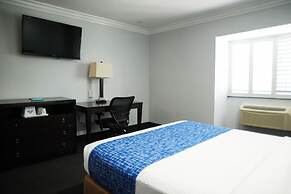 Days Inn by Wyndham West Covina