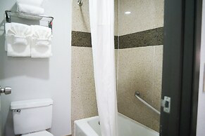 Days Inn by Wyndham West Covina