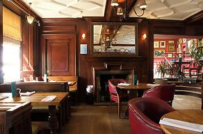 Crown Hotel
