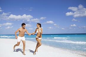 Occidental Tucancún All Inclusive