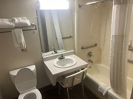 Quality Inn Columbus, MS