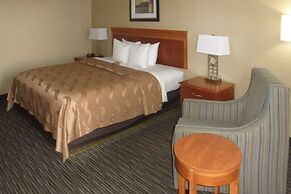 Quality Inn Columbus, MS