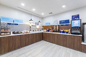 Holiday Inn Express Van Nuys by IHG