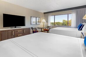 Omni Charlottesville Hotel