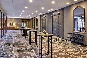 Omni Charlottesville Hotel