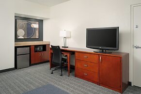 Courtyard Melbourne West