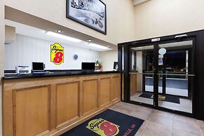 Super 8 by Wyndham Jacksonville AR