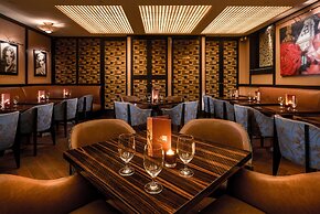 Washington Square Hotel