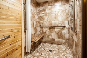 Days Inn by Wyndham Cadillac