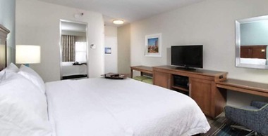Hampton Inn Tucson-Airport