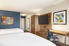 Holiday Inn Express Vancouver-Metrotown (Burnaby) by IHG