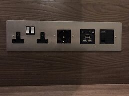 Best Western Plus Delmere Hotel