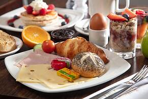 Best Western Plus Delmere Hotel