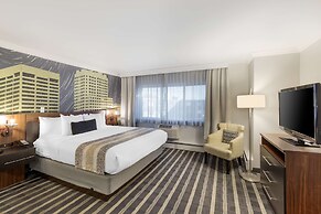 Best Western Plus Milwaukee West