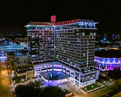 Best Western Plus Milwaukee West