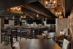 Best Western Plus Milwaukee West