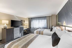 Best Western Plus Milwaukee West