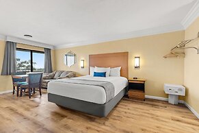Travelodge by Wyndham San Clemente Beach