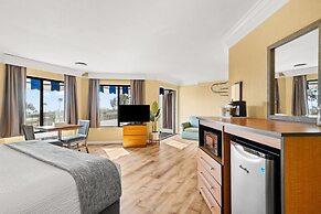 Travelodge by Wyndham San Clemente Beach