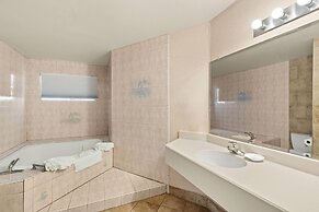 Travelodge by Wyndham San Clemente Beach