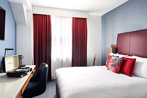 The Cumberland, London