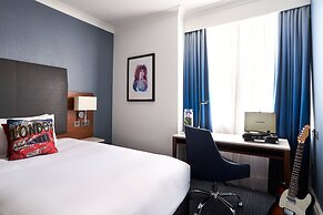 The Cumberland, London