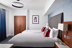 The Cumberland, London